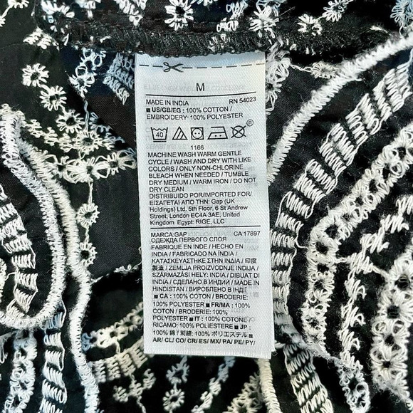 GAP Long Sleeve Eyelet Blouse Black White Boho Embroidered - Picture 9 of 12
